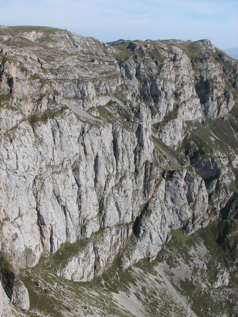 fuente-de-canal-de-la-cela-padiorna-colladina-de-las-nieves-vega-de
